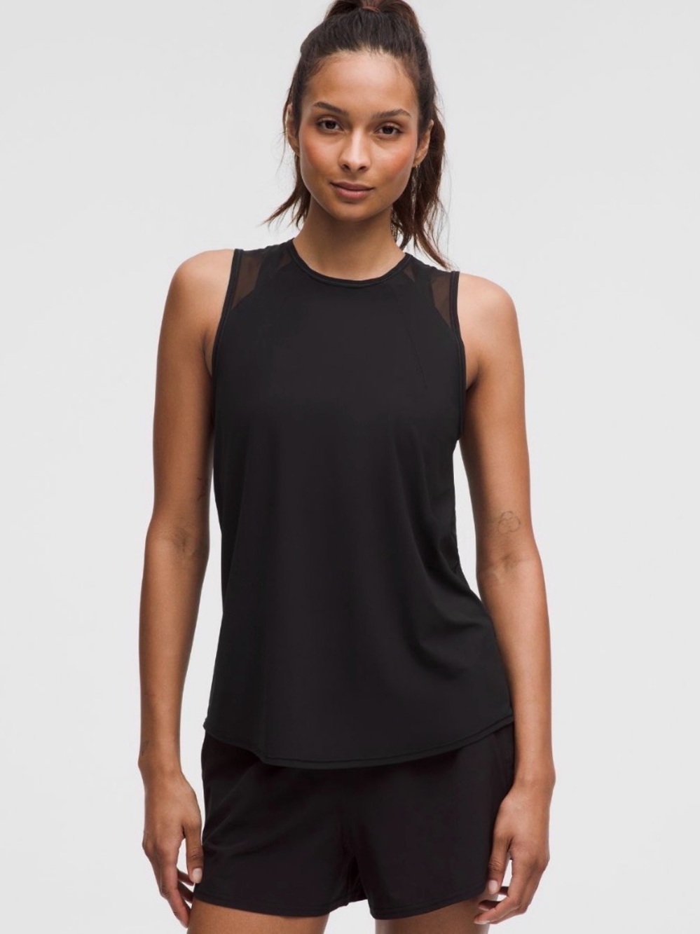 Lululemon- Lg (10-12) Women’s Black Sleeveless Sculpt Tank Top with Mesh